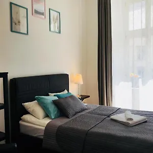 2* Appart hôtel Amber Guest